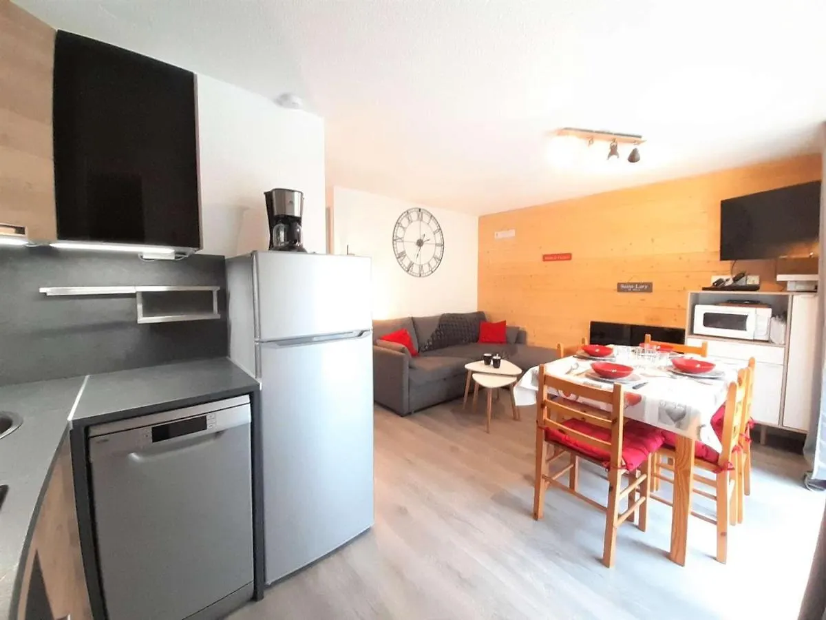 T3 6 Pers A St-Lary-Soulan Avec Balcon, Wifi Et Parking - Fr-1-457-318 Apartment Vignec