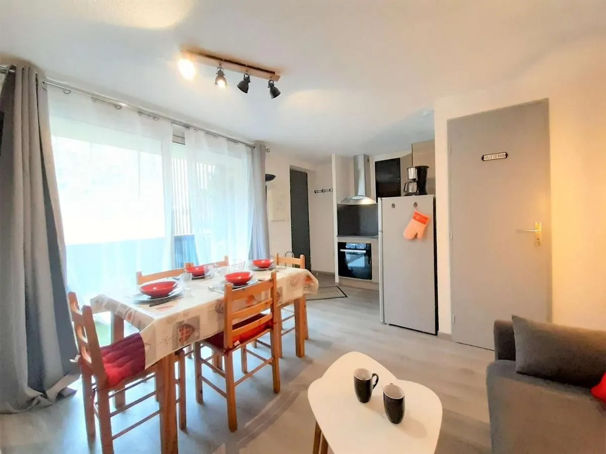 T3 6 Pers A St-Lary-Soulan Avec Balcon, Wifi Et Parking - Fr-1-457-318 Apartment Vignec